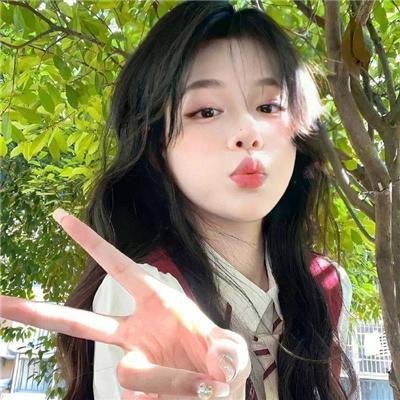白色女孩